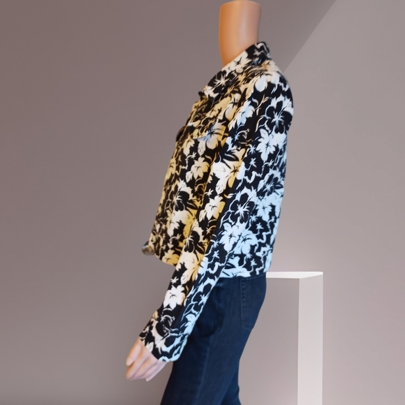 Petite by Michael Phillips Oversized Floral Print Crop Jacket Black/White - Picture 9 of 16